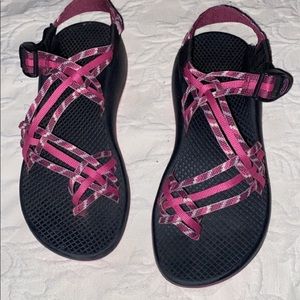 Women’s Chacos size8
